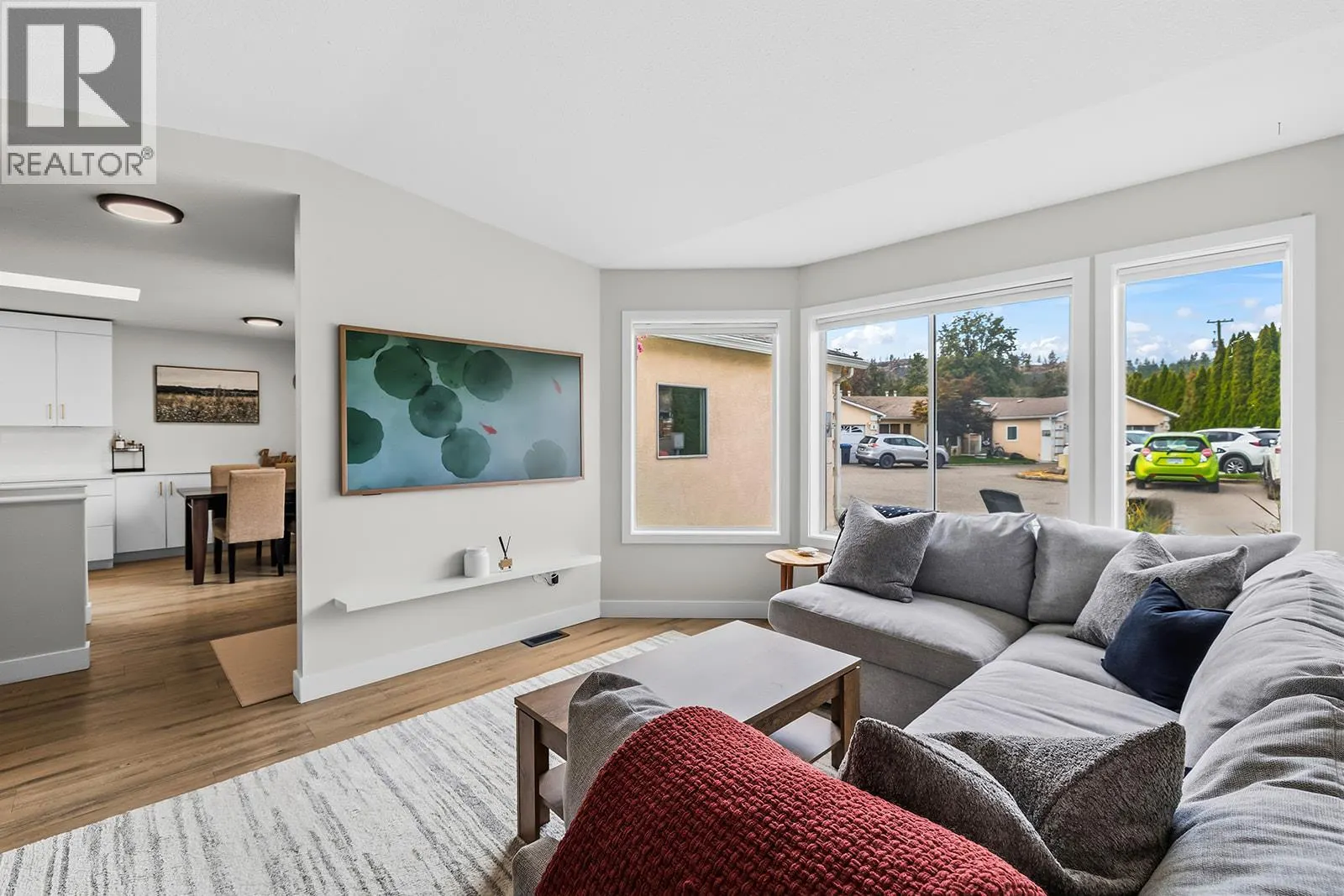 9159 Glenmore Road Unit# 3