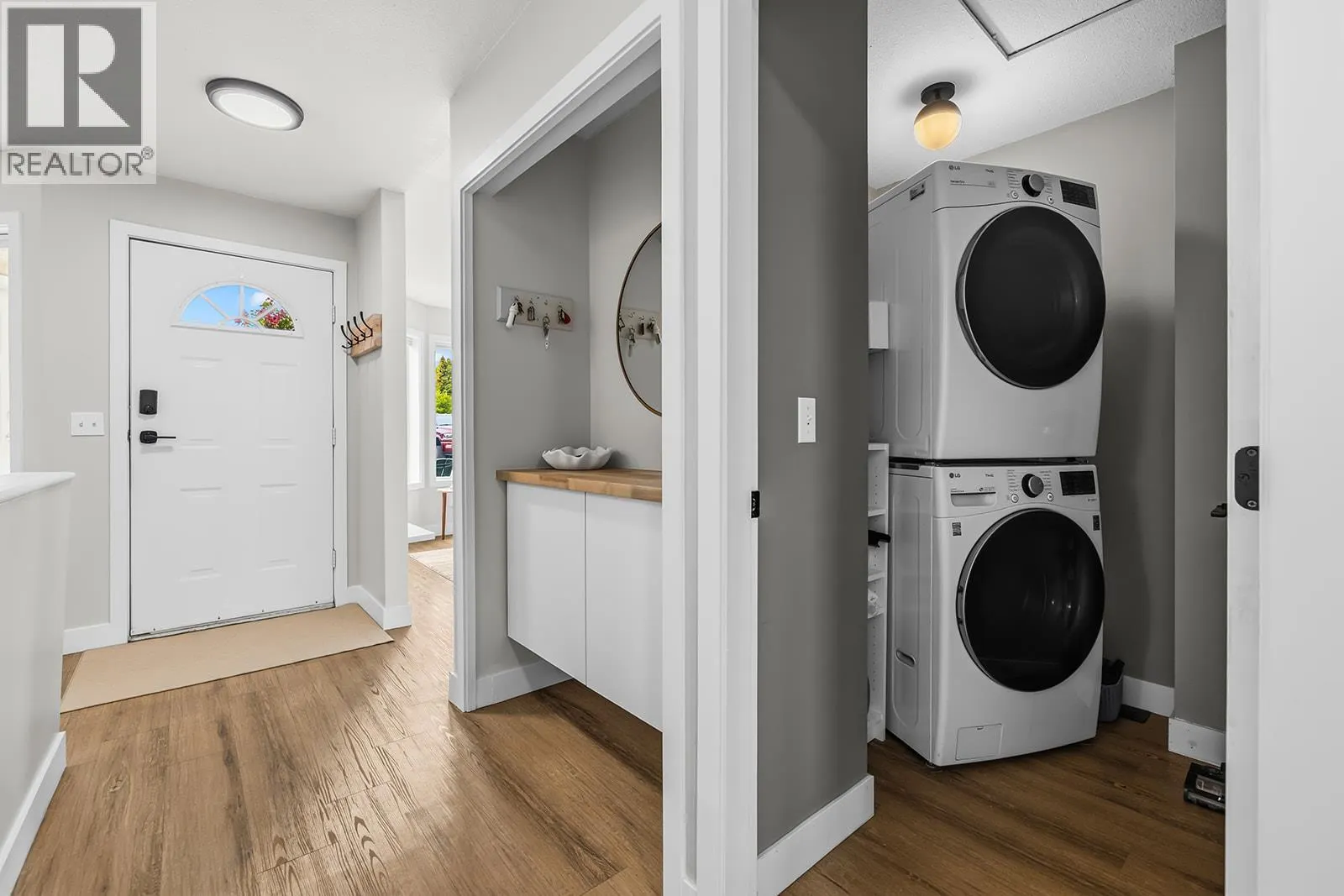 9159 Glenmore Road Unit# 3