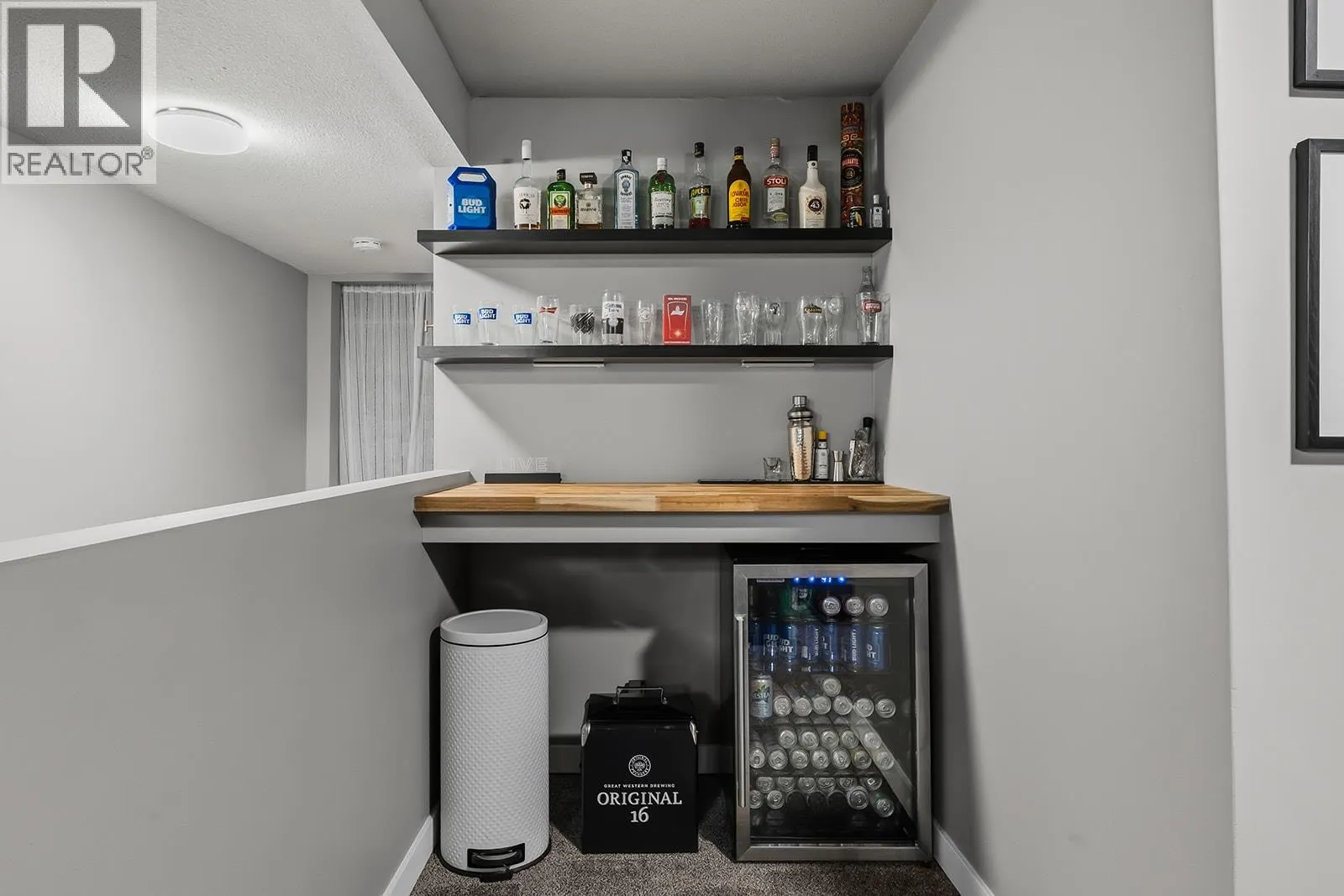 9159 Glenmore Road Unit# 3