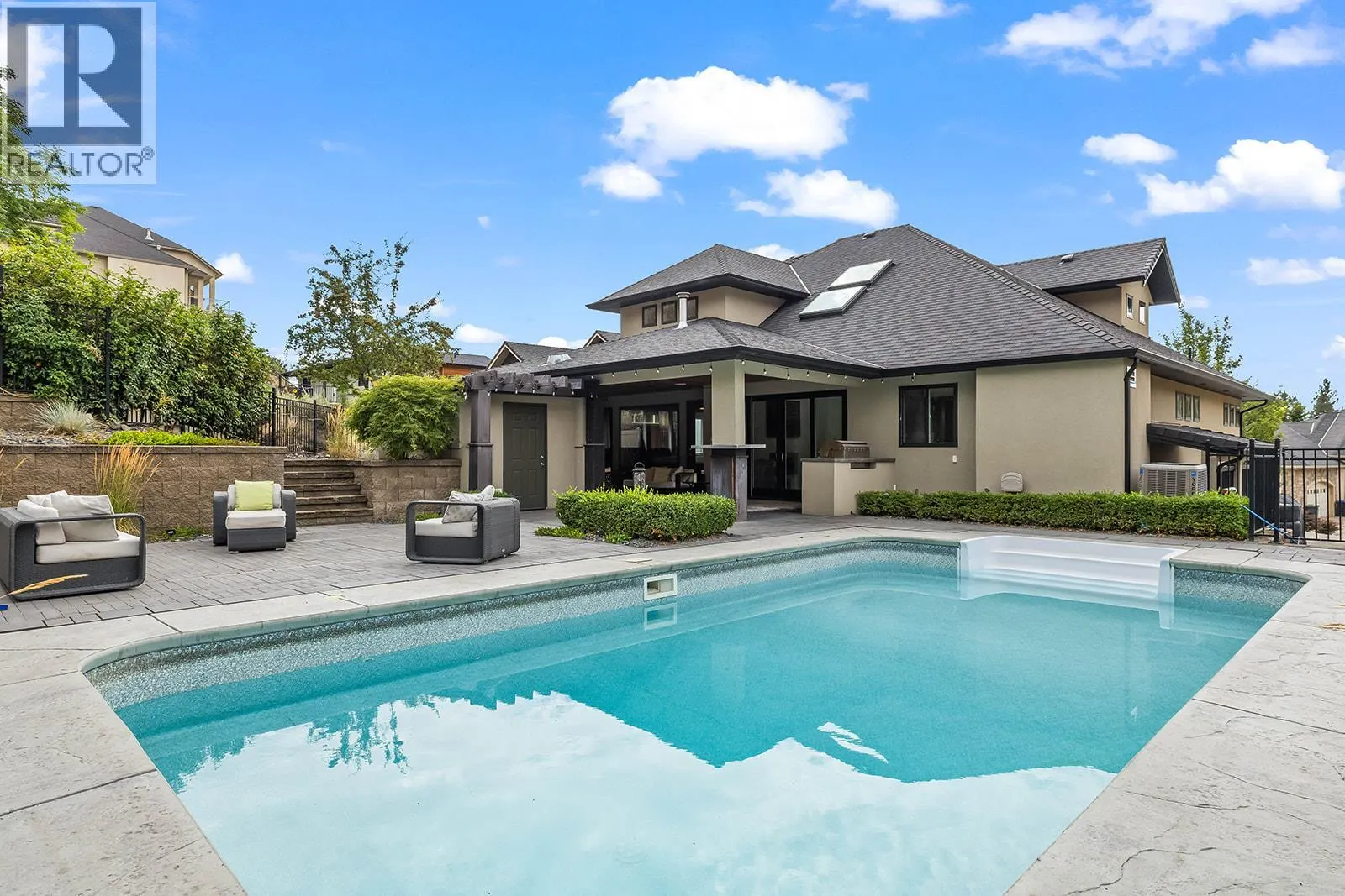 526 Caramillo Court