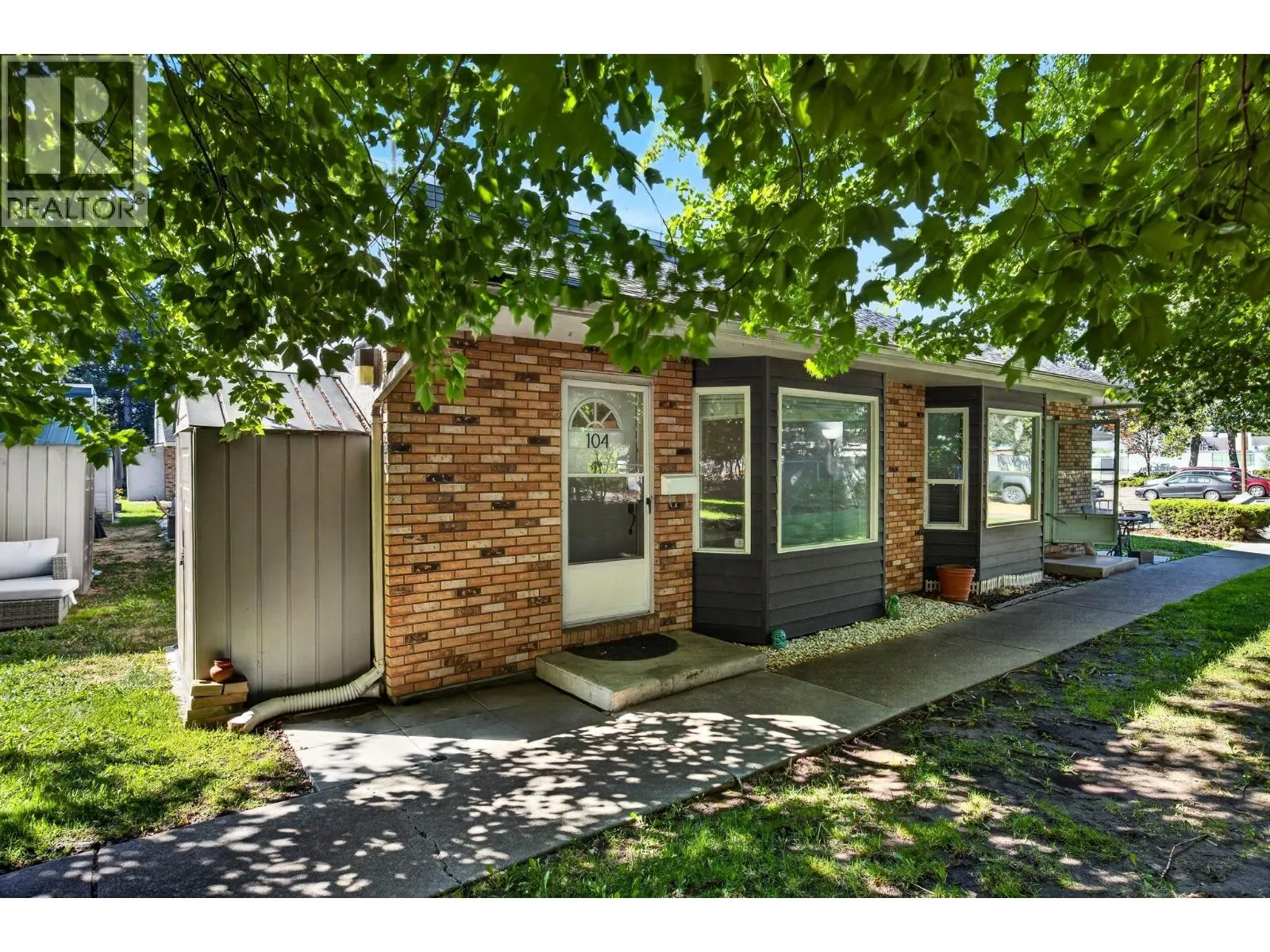 3155 Gordon Drive Unit# 104