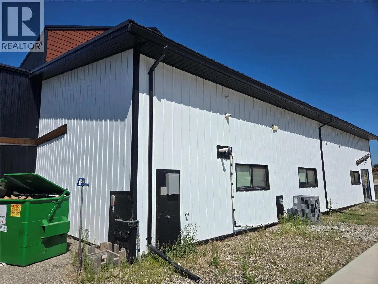903 Raffan Road