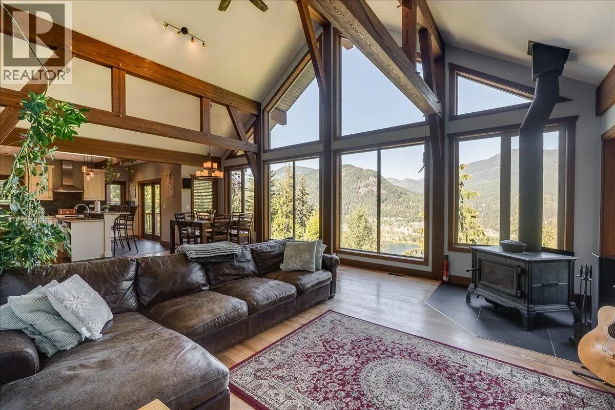 3213 VINDUSKY Road