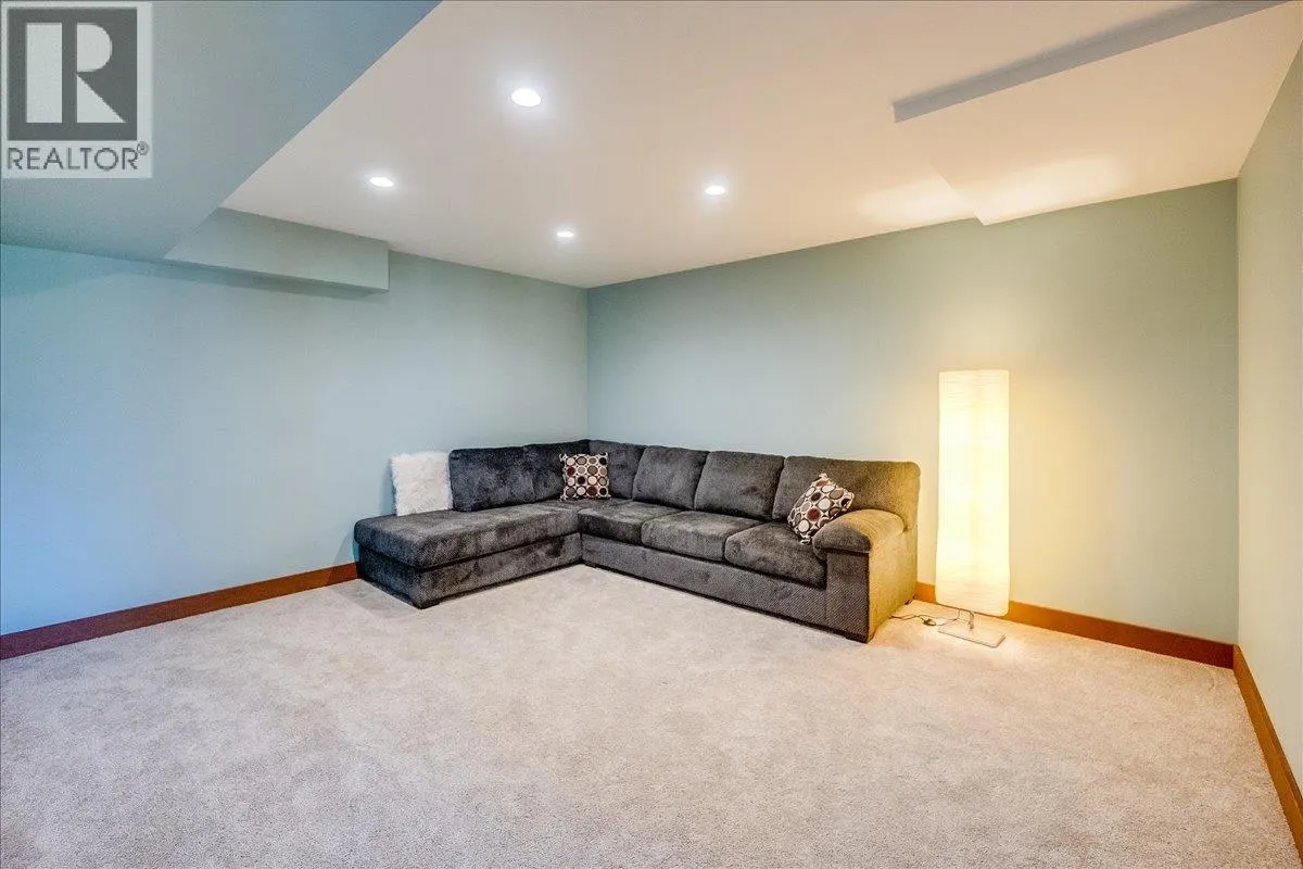 3213 VINDUSKY Road