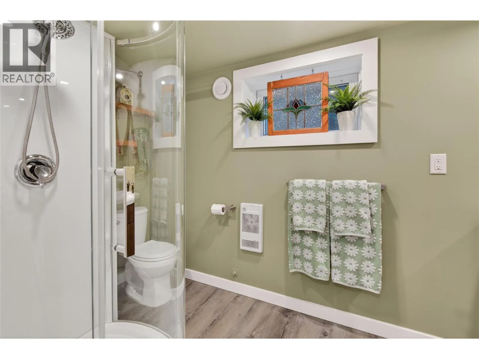 1492 Leir Street