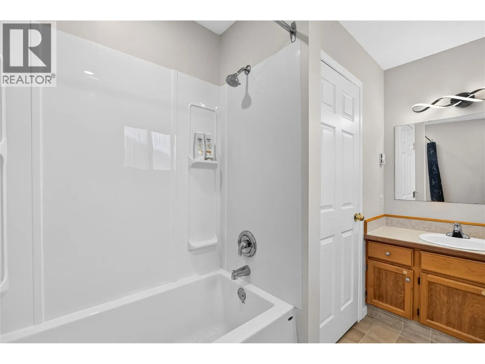 460 Rene Avenue Unit# 101