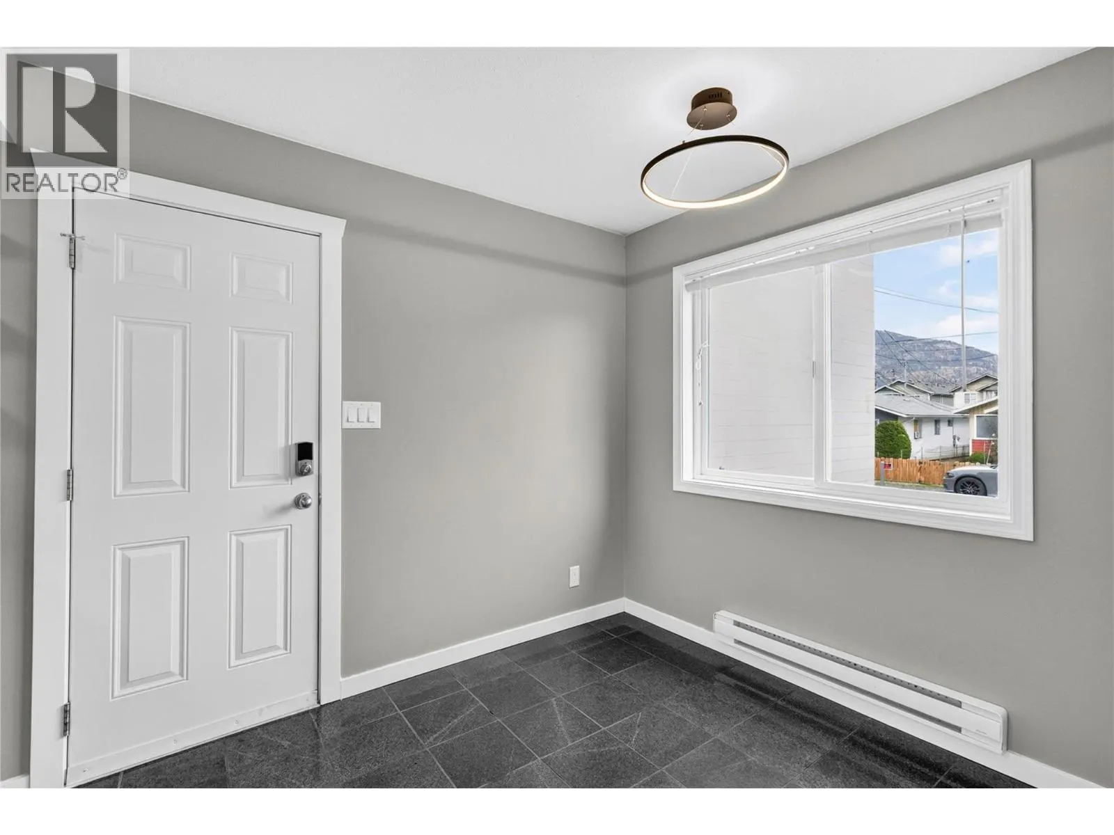 460 Rene Avenue Unit# 101