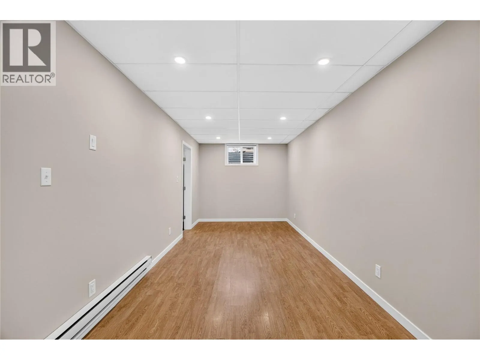 460 Rene Avenue Unit# 101