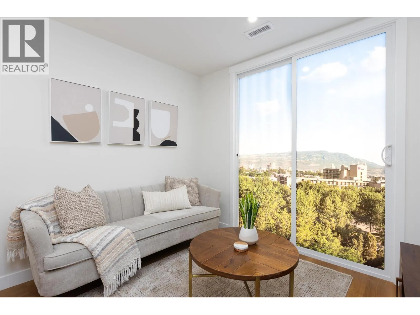 1281 Pridham Avenue Unit# 347