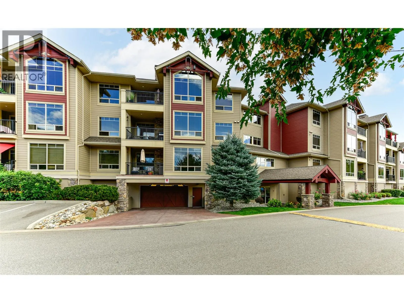 2760 Auburn Road Unit# 101