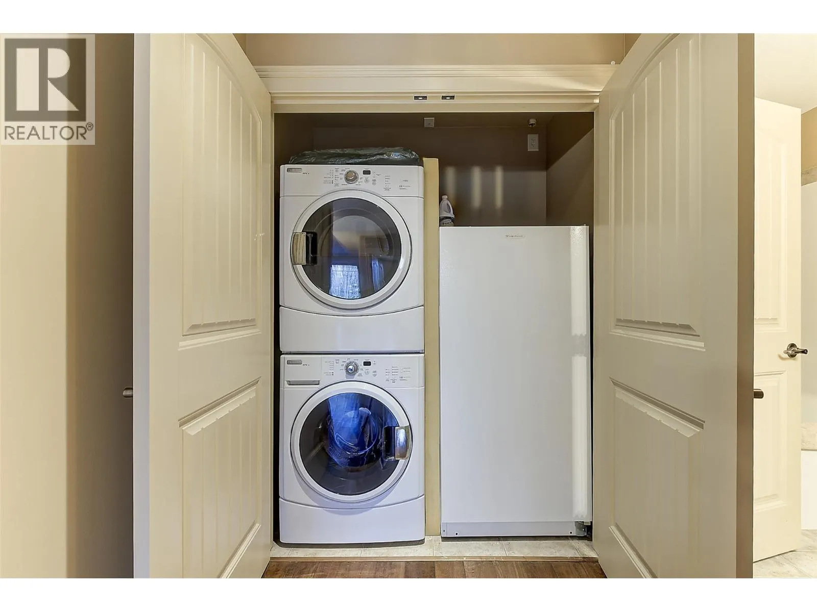 2760 Auburn Road Unit# 101