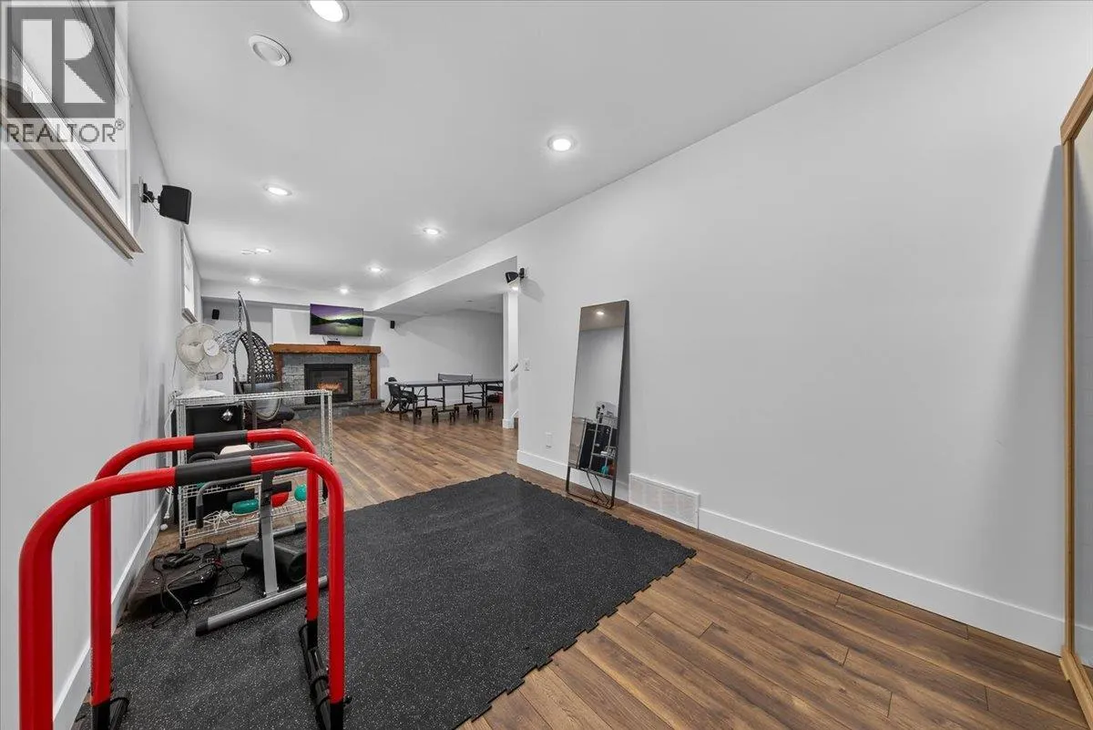 1878 FOXWOOD Trail