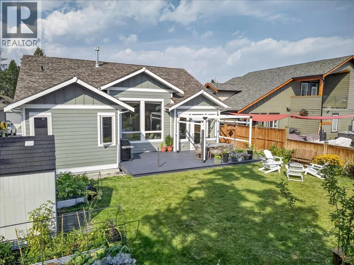 1878 FOXWOOD Trail