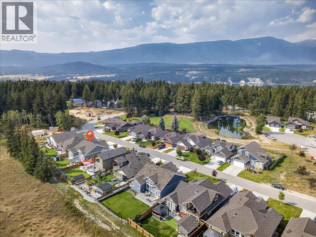 1878 FOXWOOD Trail