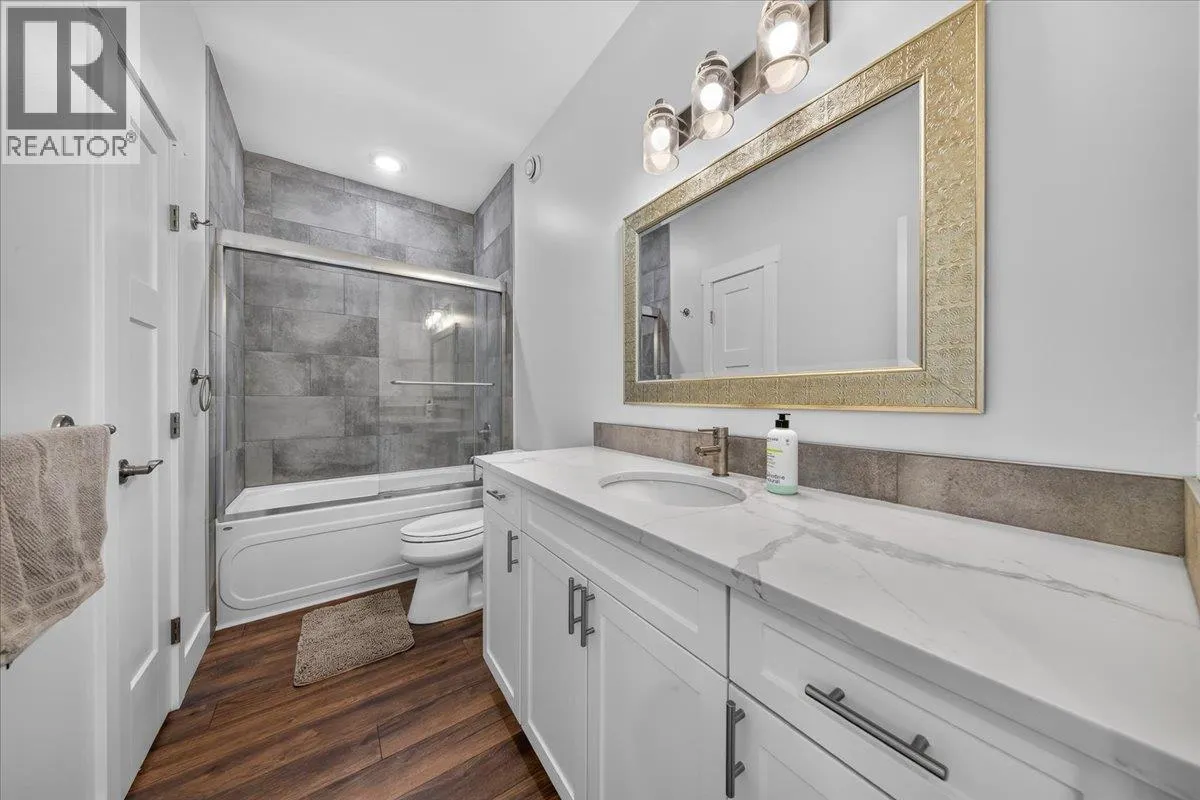 1878 FOXWOOD Trail