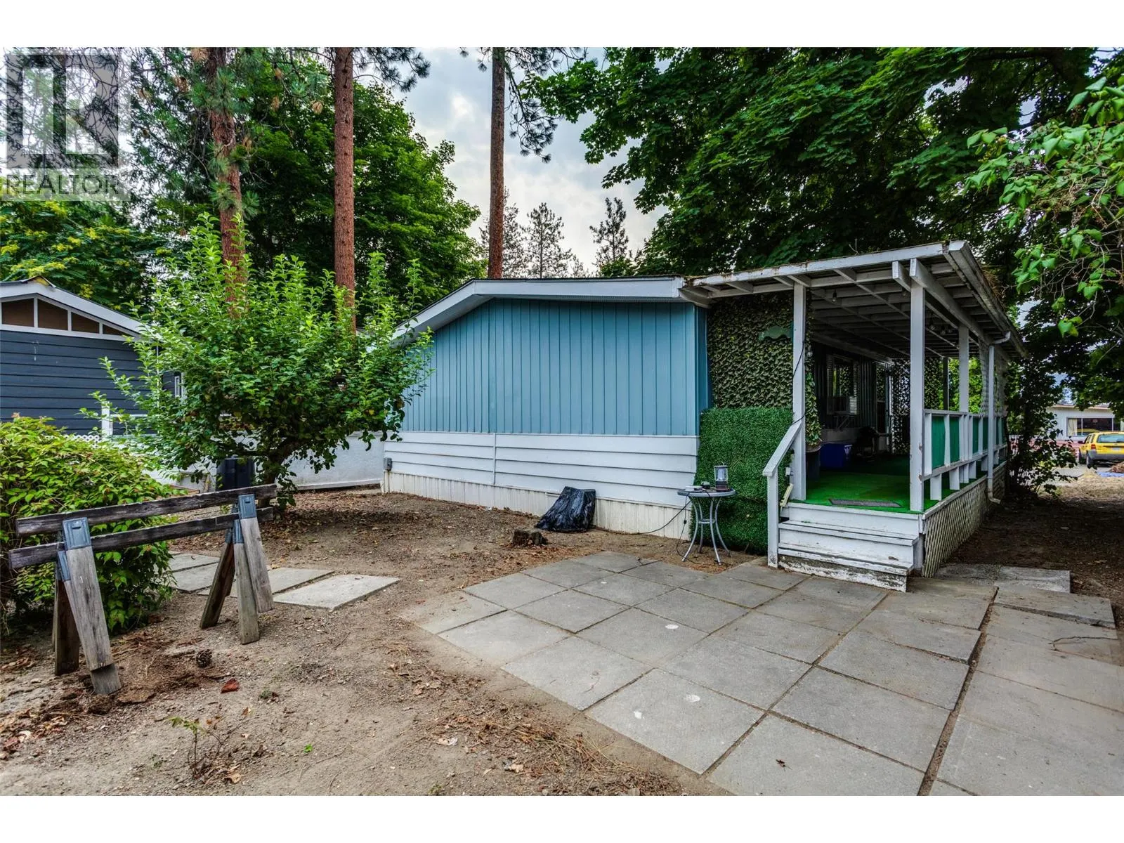 1999 97 Highway S Unit# 109
