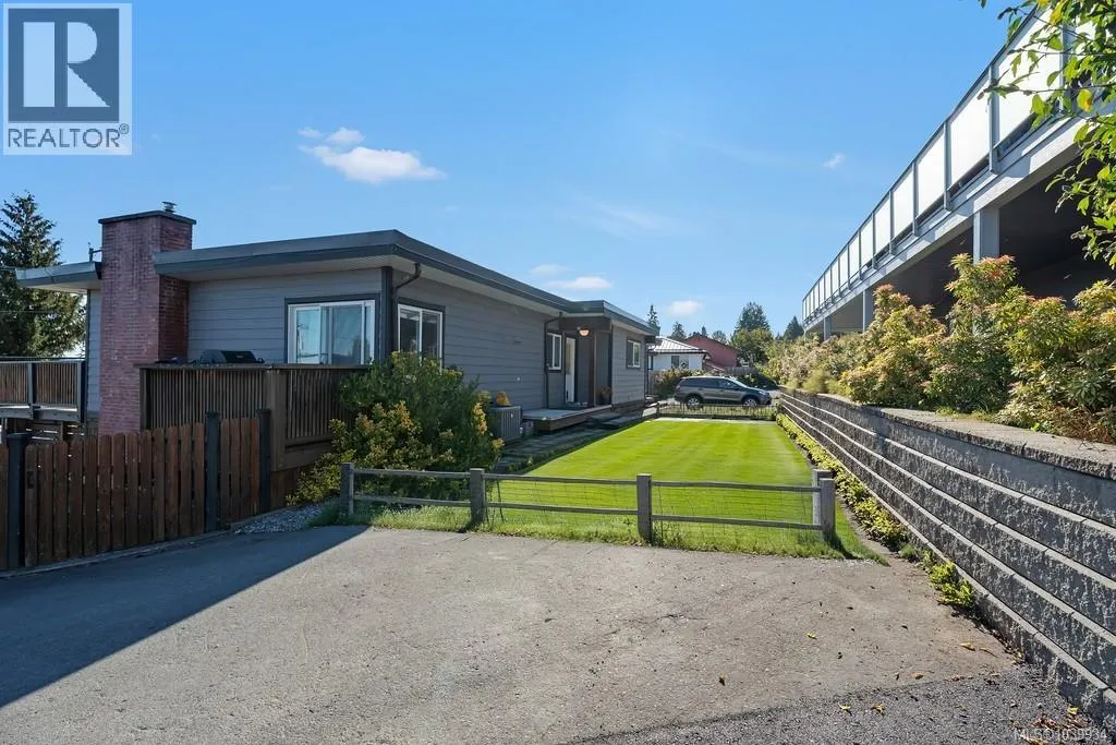430 Davis Rd