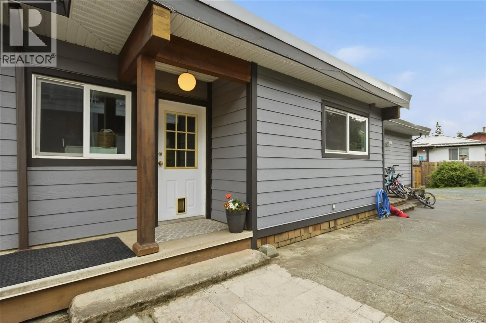 430 Davis Rd