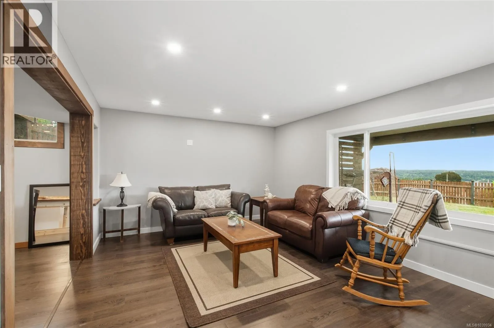 430 Davis Rd