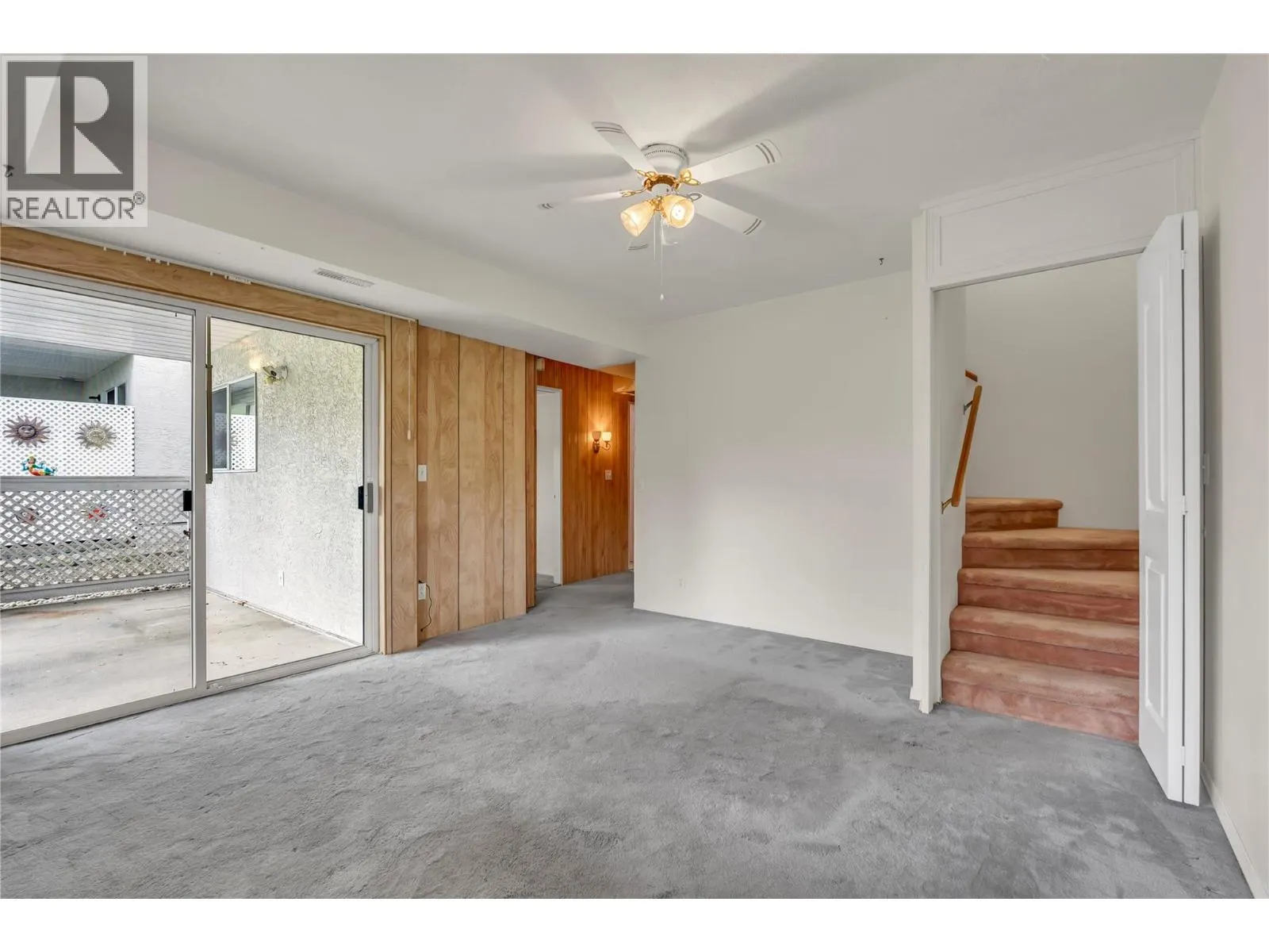 14615 Victoria Road Unit# 7