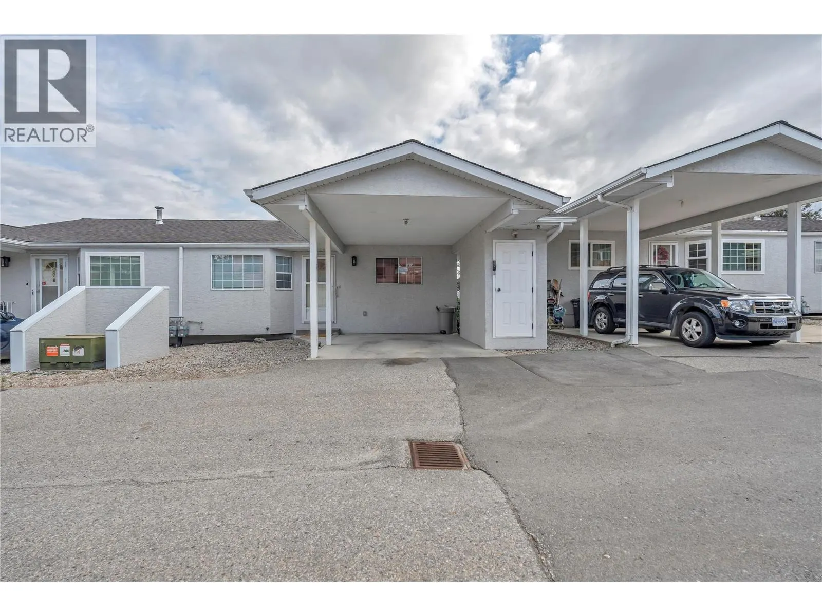 14615 Victoria Road Unit# 7