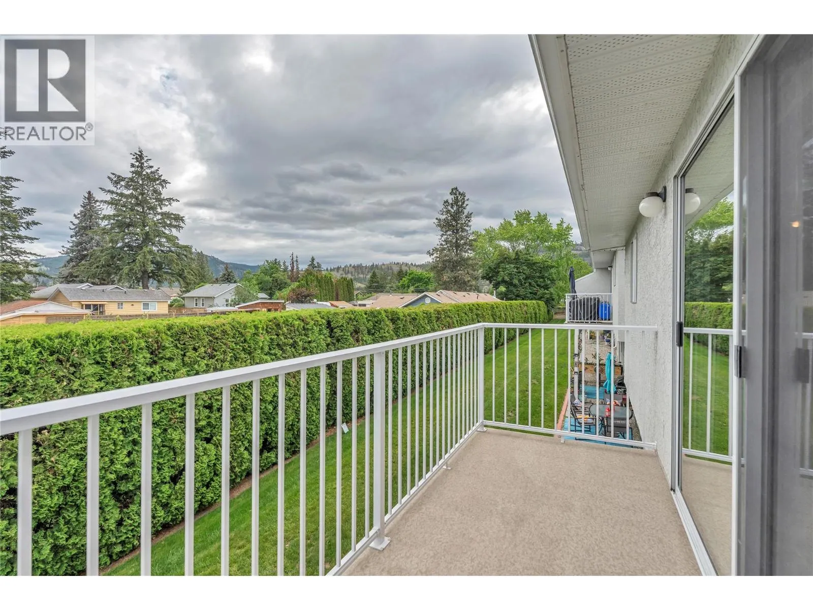 14615 Victoria Road Unit# 7