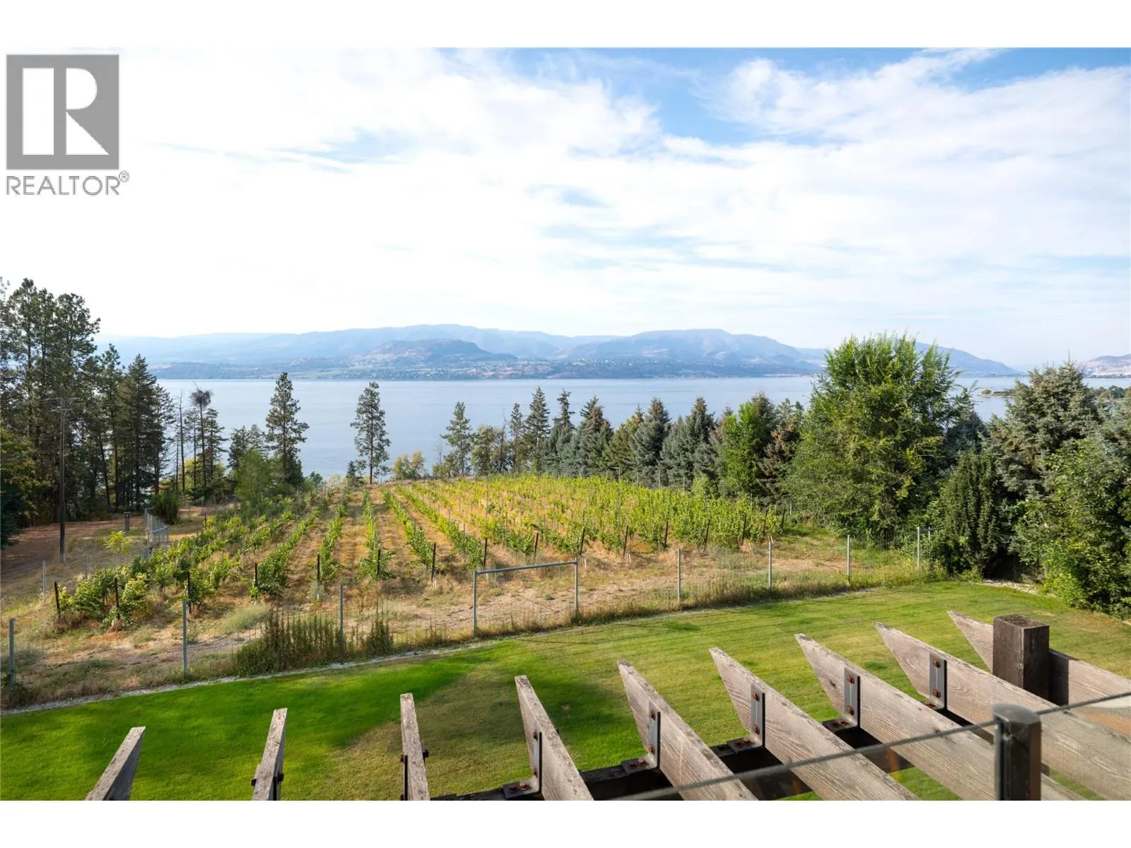 4840 LAKESHORE Road