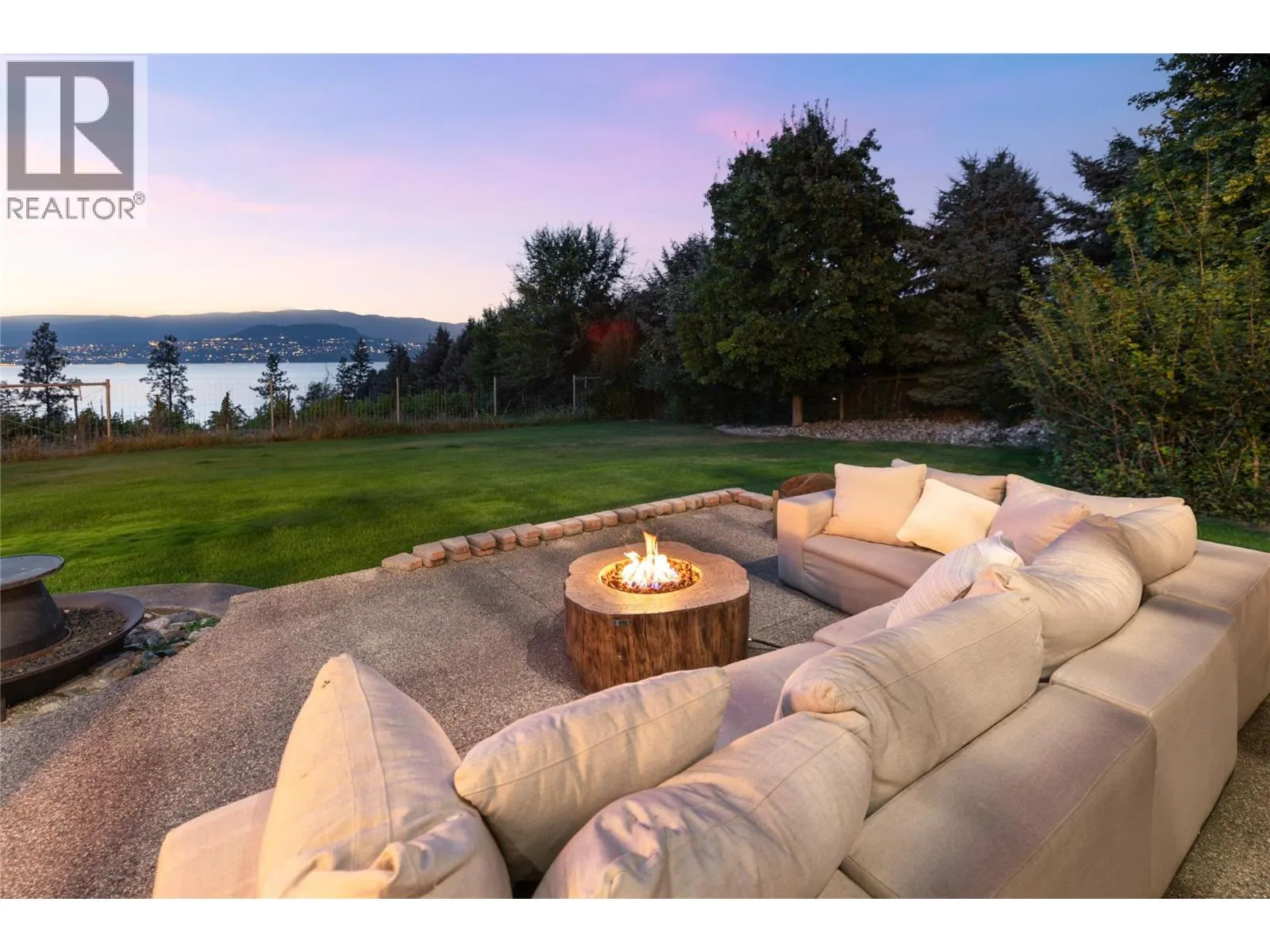 4840 LAKESHORE Road