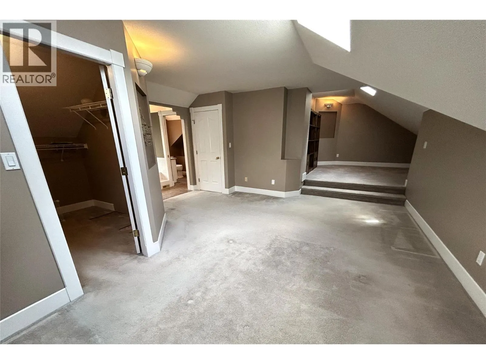 205 Merlin Court