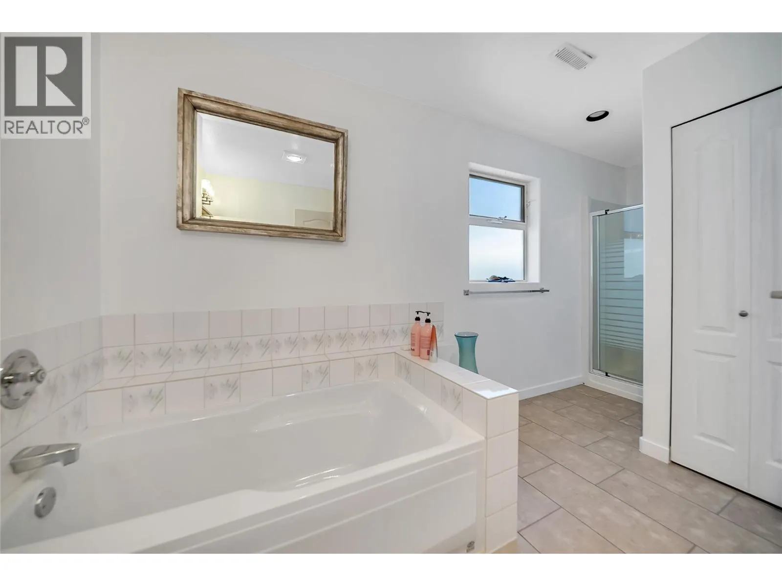 11905 Quail Ridge Place