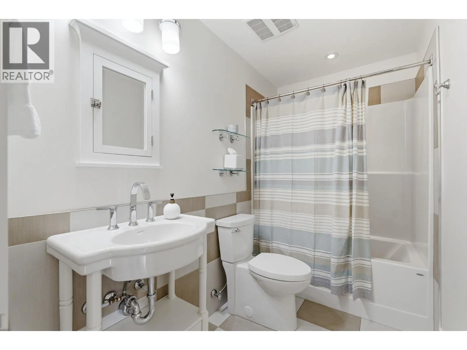 3121 Thacker Drive Unit# 4 Lot# 4