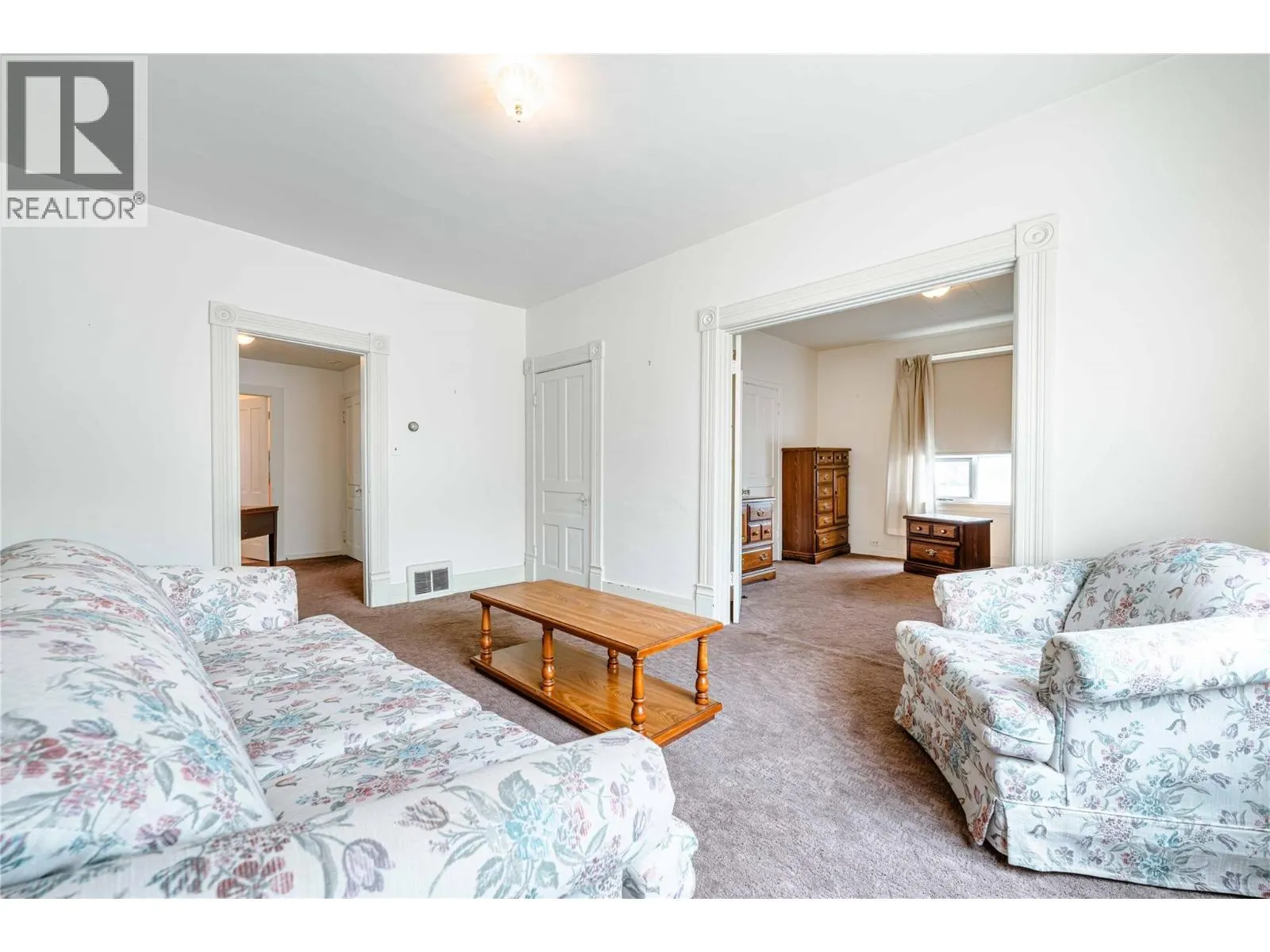 514 Fourth Street E