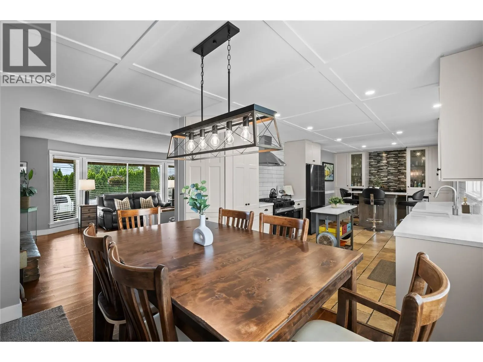 910 Westbrook Drive
