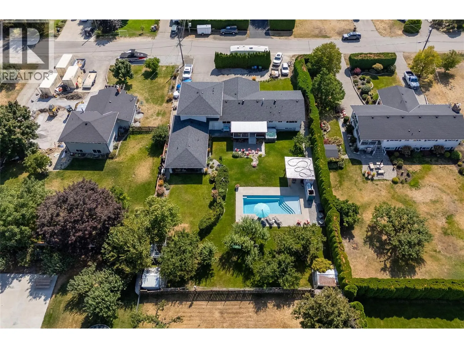 910 Westbrook Drive