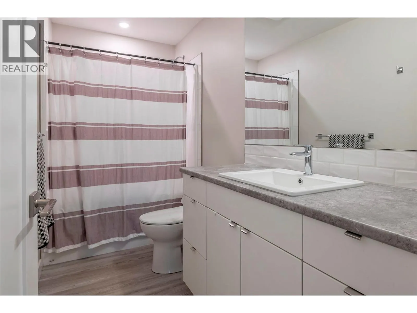 5119 Turtle Pond Place Lot# 20