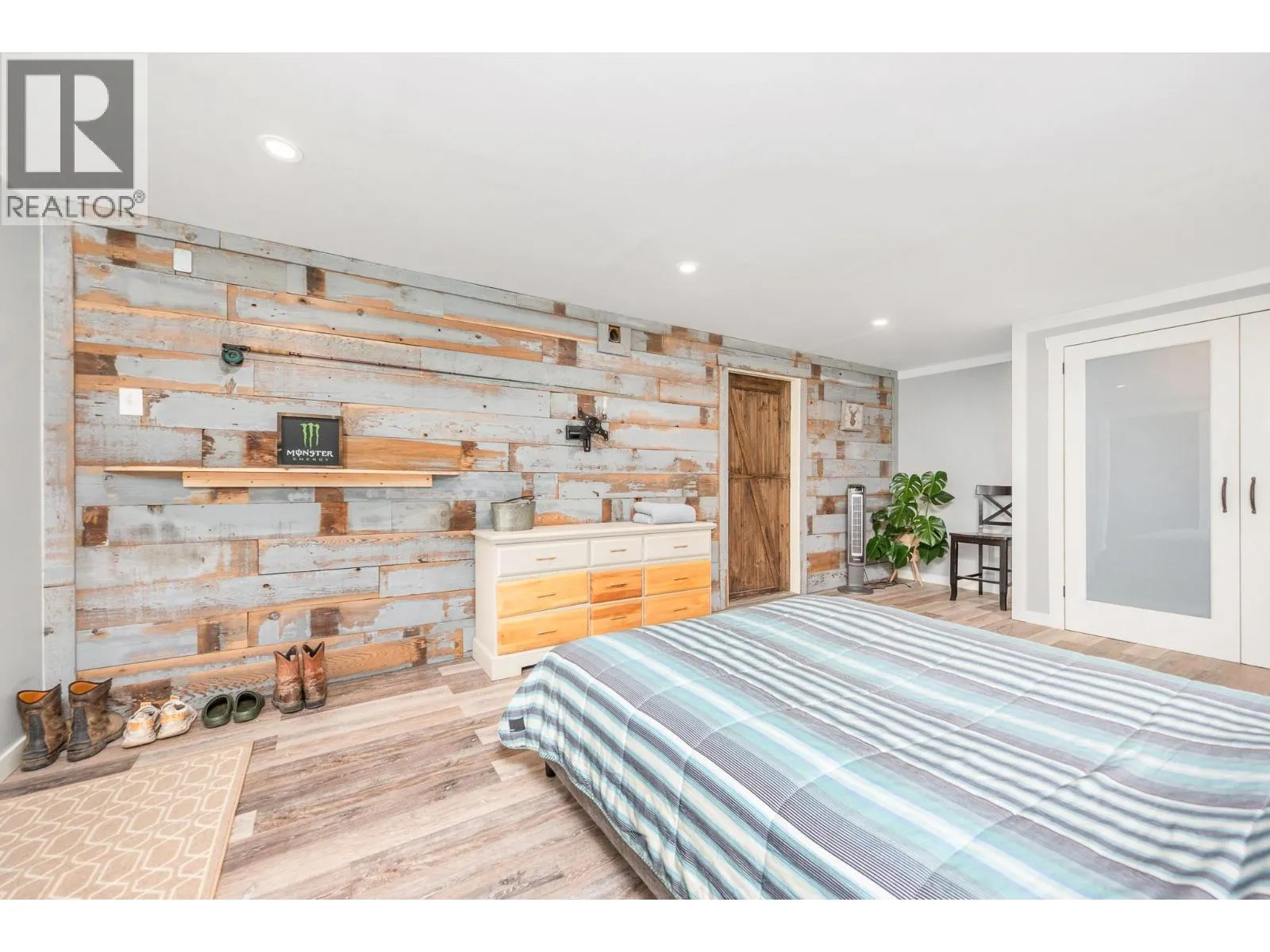 4446 Cedar Hill Road