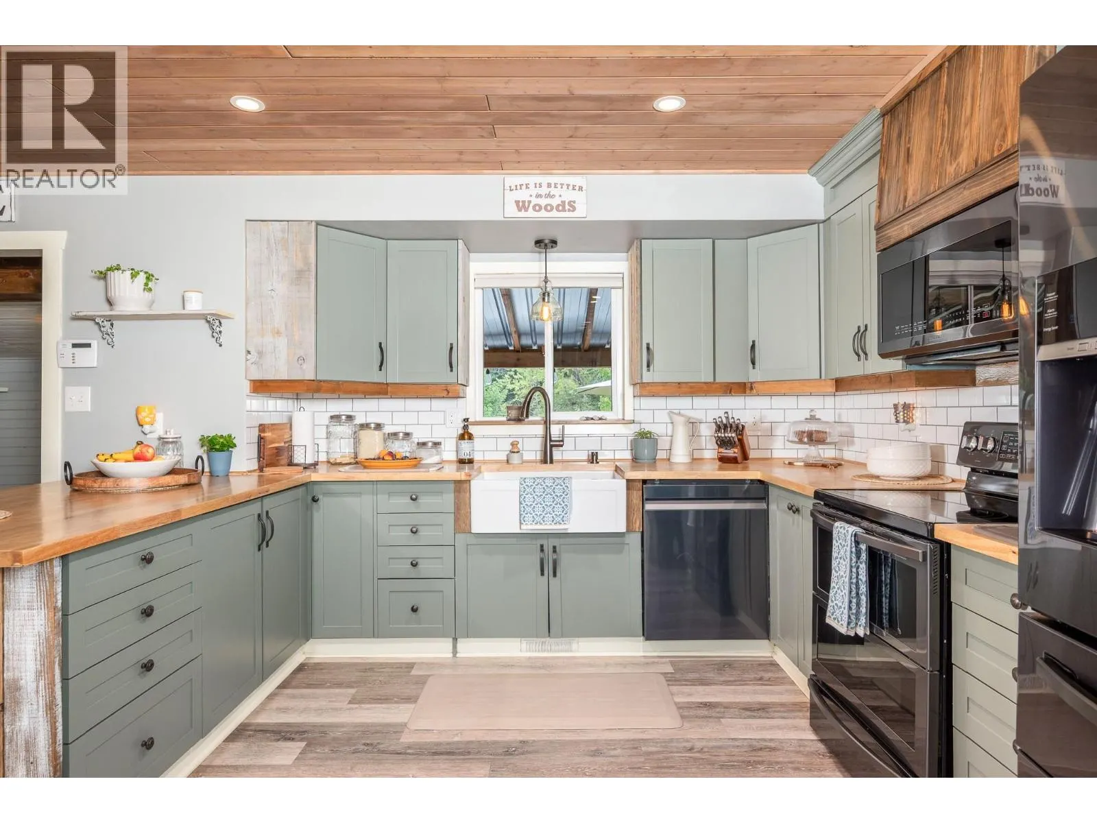 4446 Cedar Hill Road