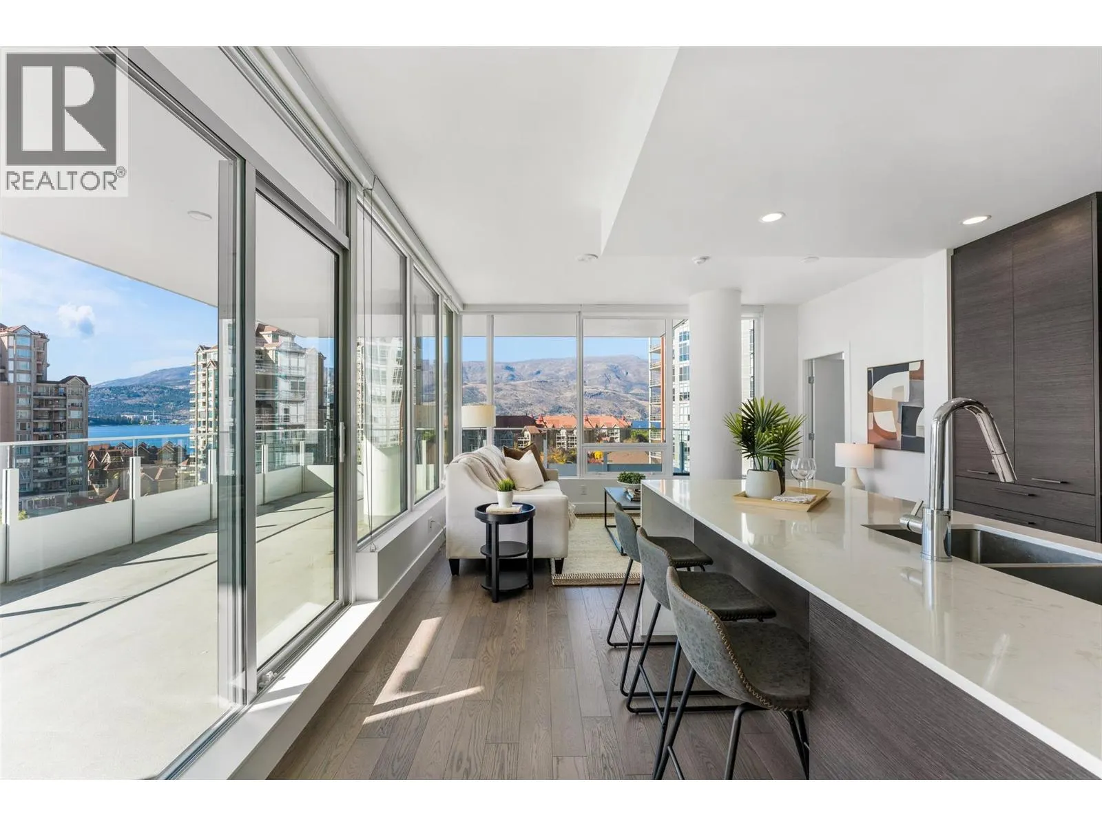 1181 Sunset Drive Unit# 807