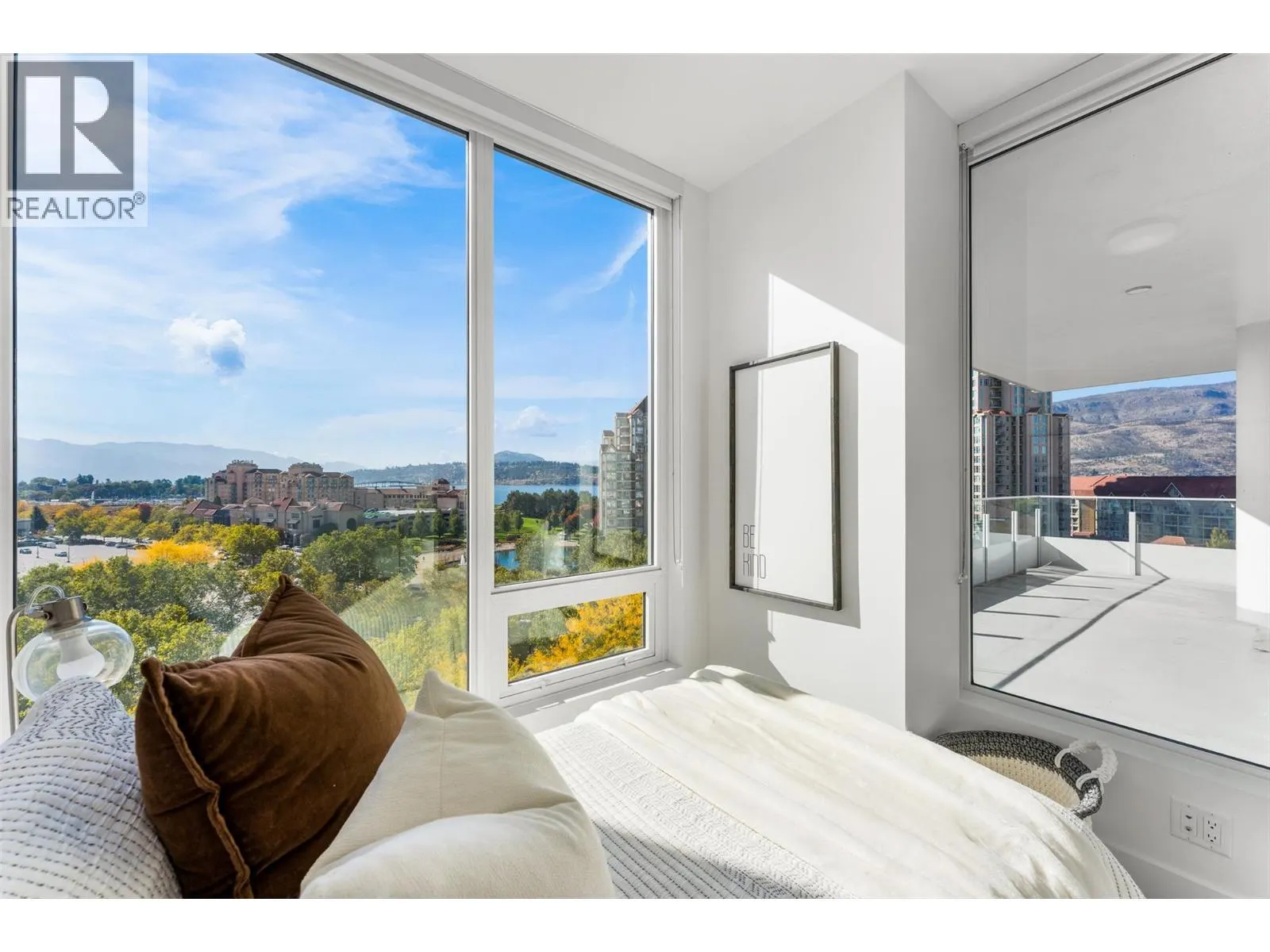 1181 Sunset Drive Unit# 807