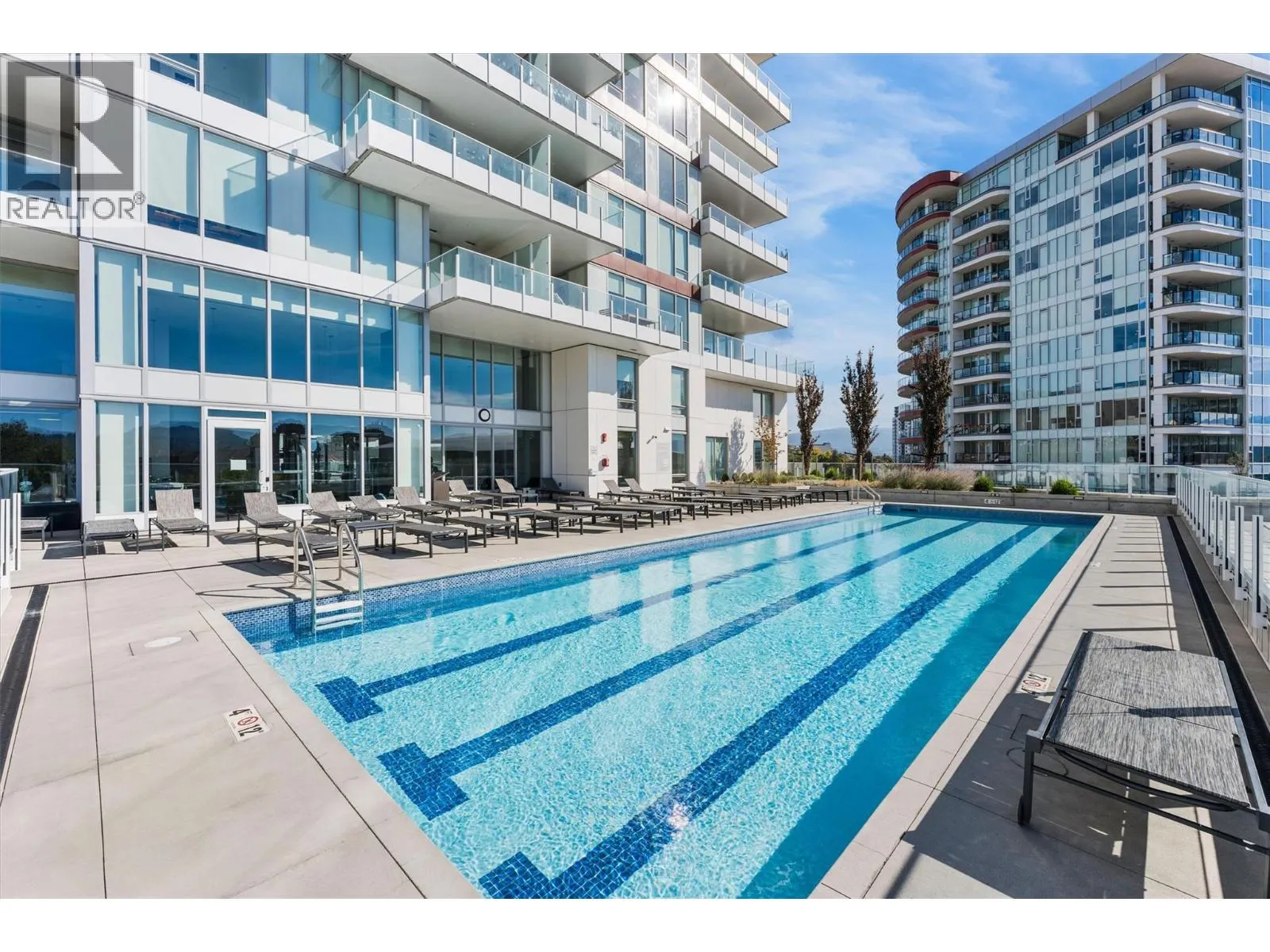 1181 Sunset Drive Unit# 807