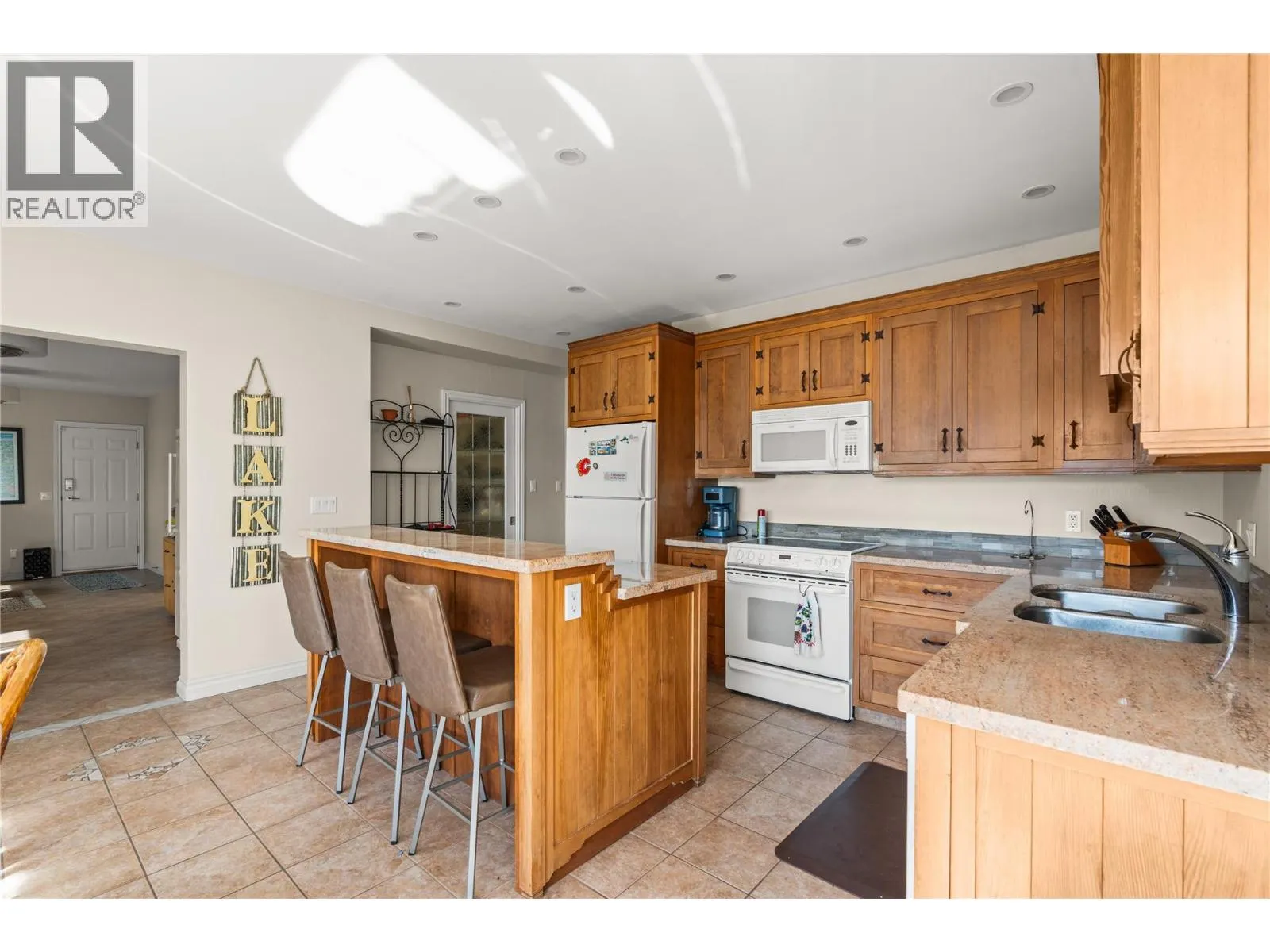8104 Kalavista Drive