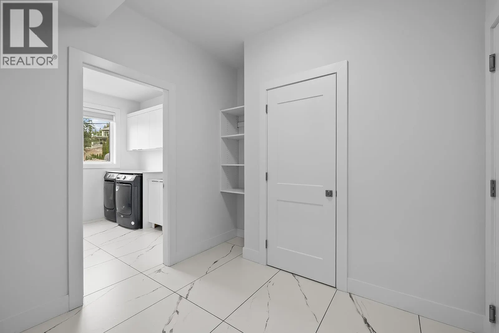 1047 Oak Barrel Place