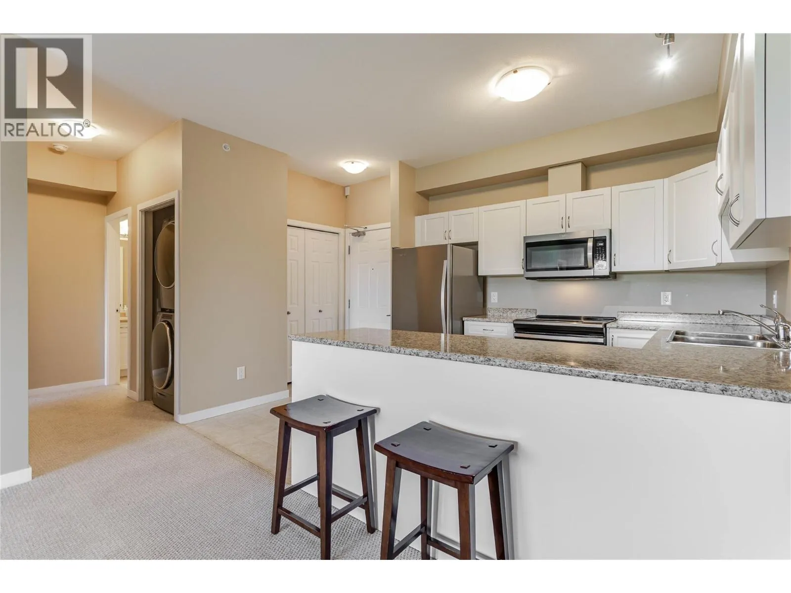 770 Rutland Road N Unit# 401