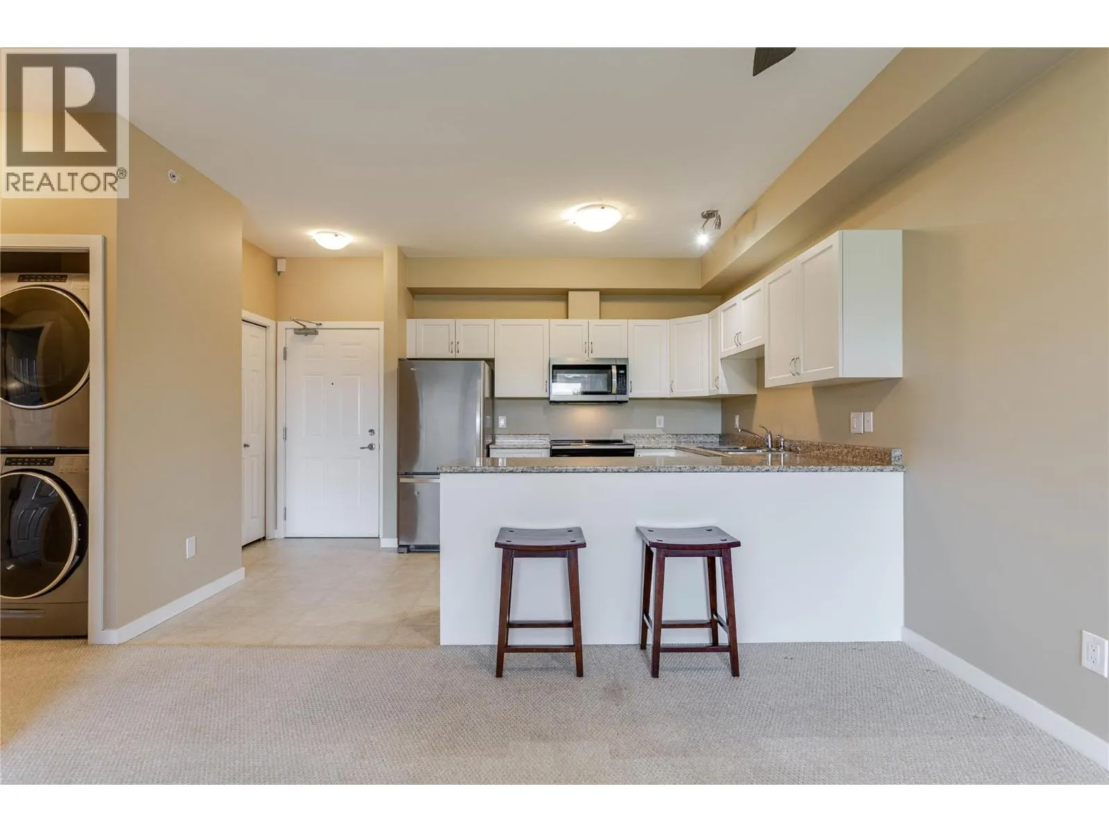 770 Rutland Road N Unit# 401