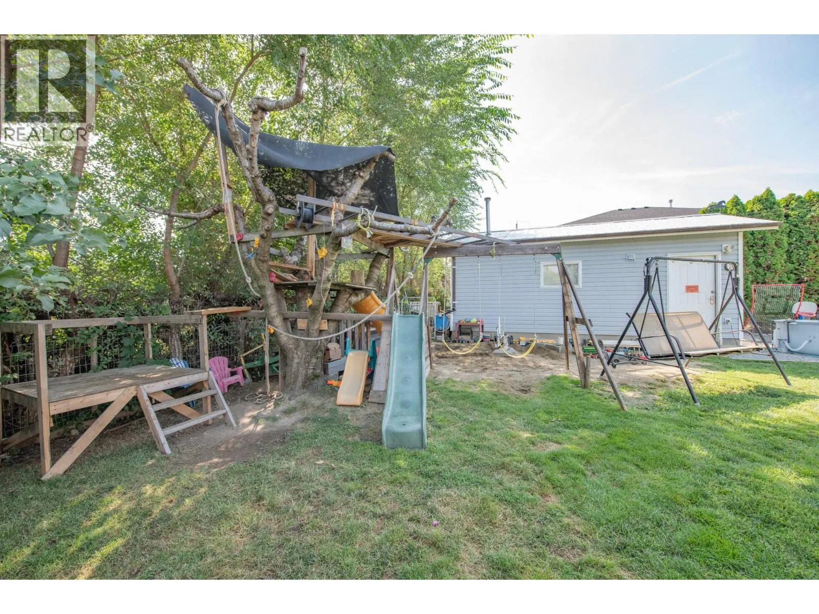106 West Enderby Road