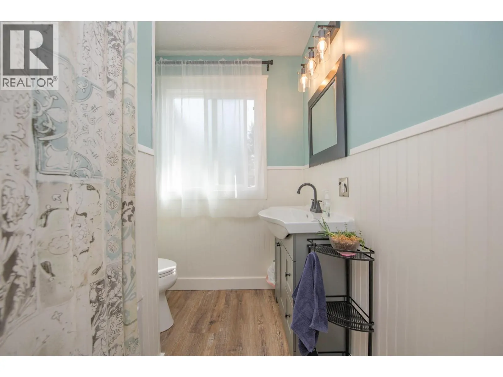 106 West Enderby Road