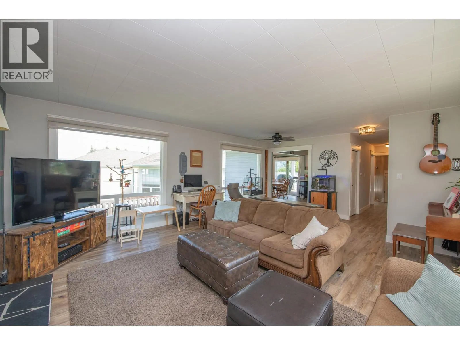 106 West Enderby Road