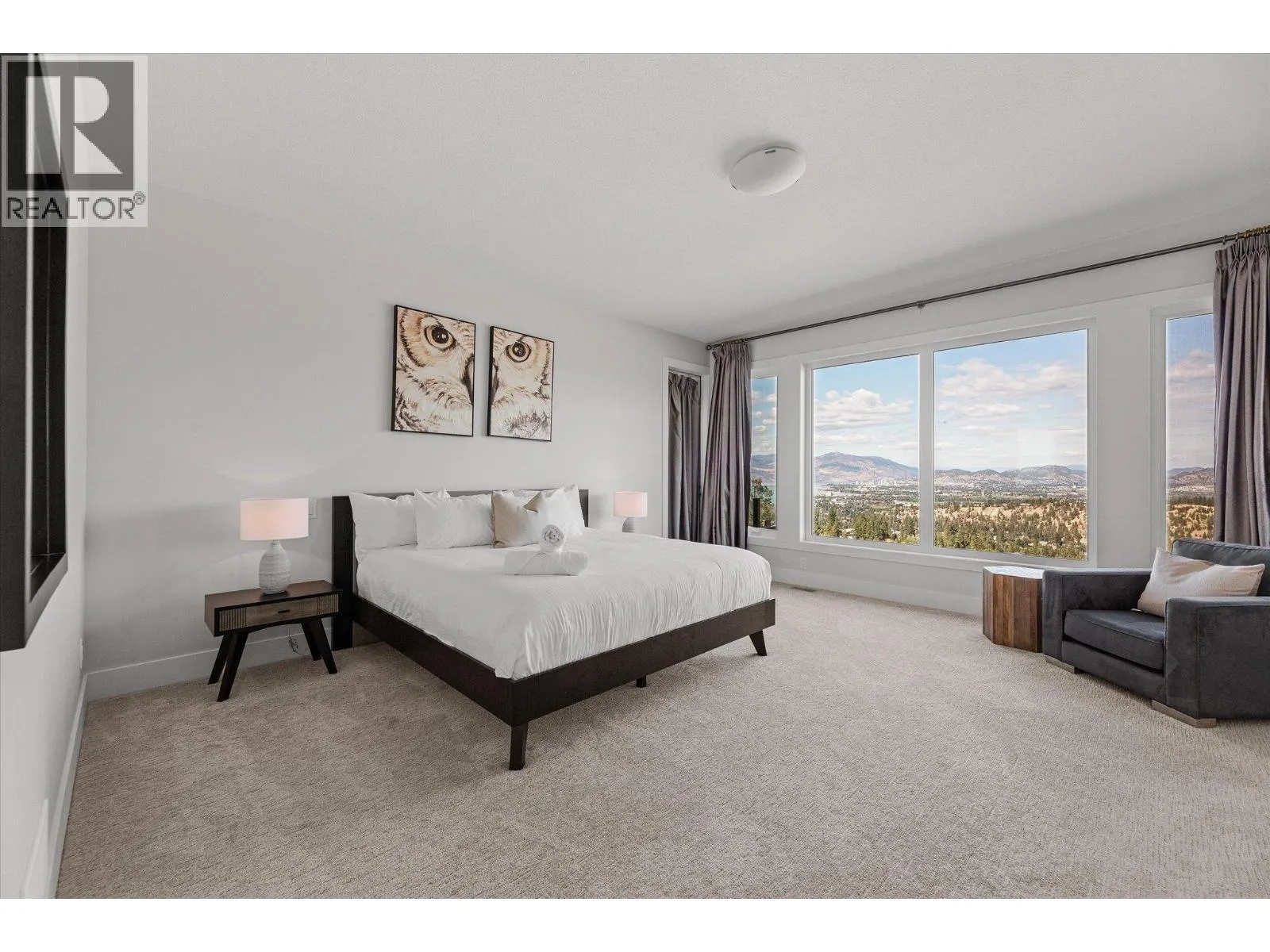 980 Ledgeview Court