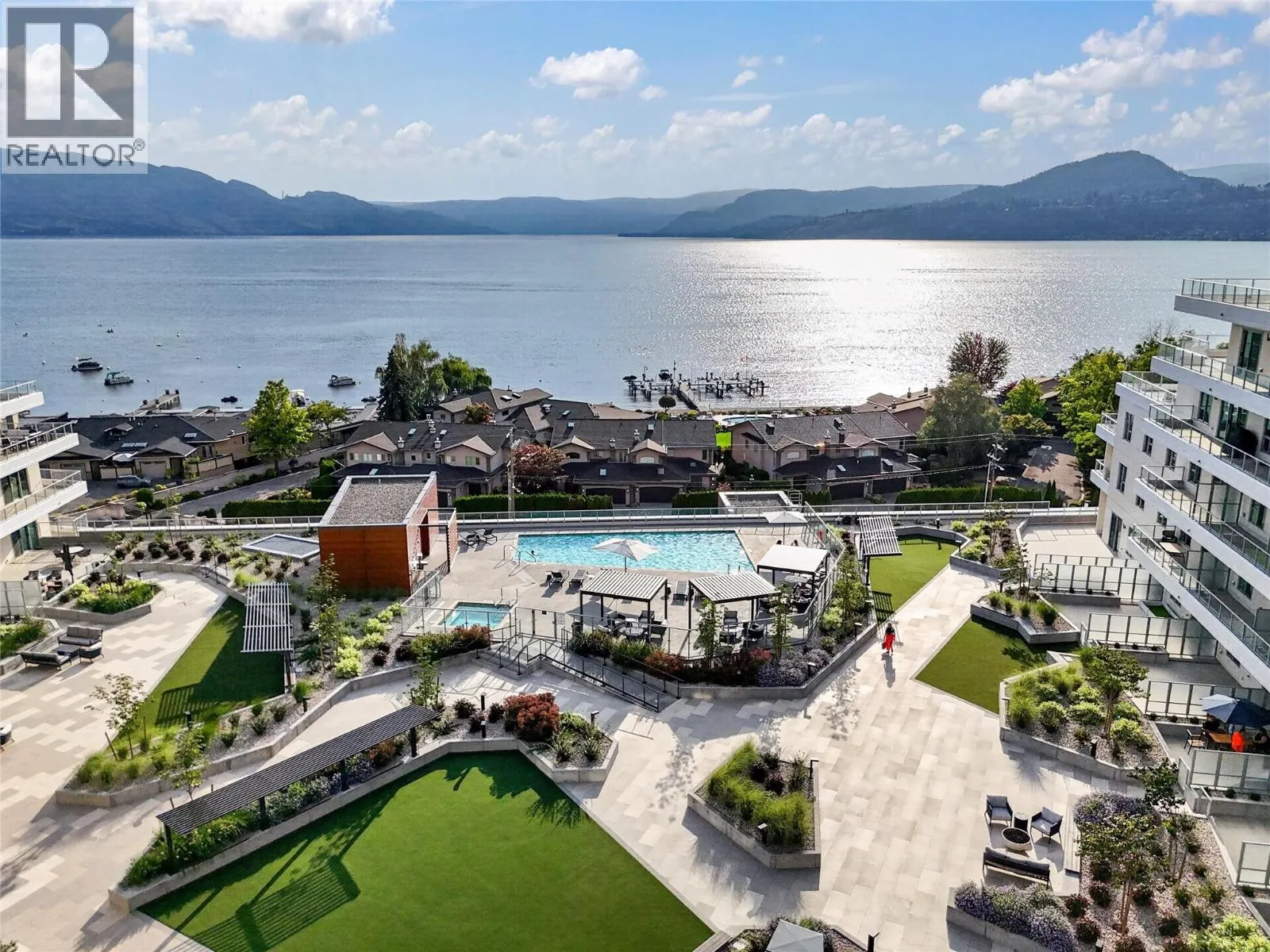 3300 Lakeshore Road Unit# 1303