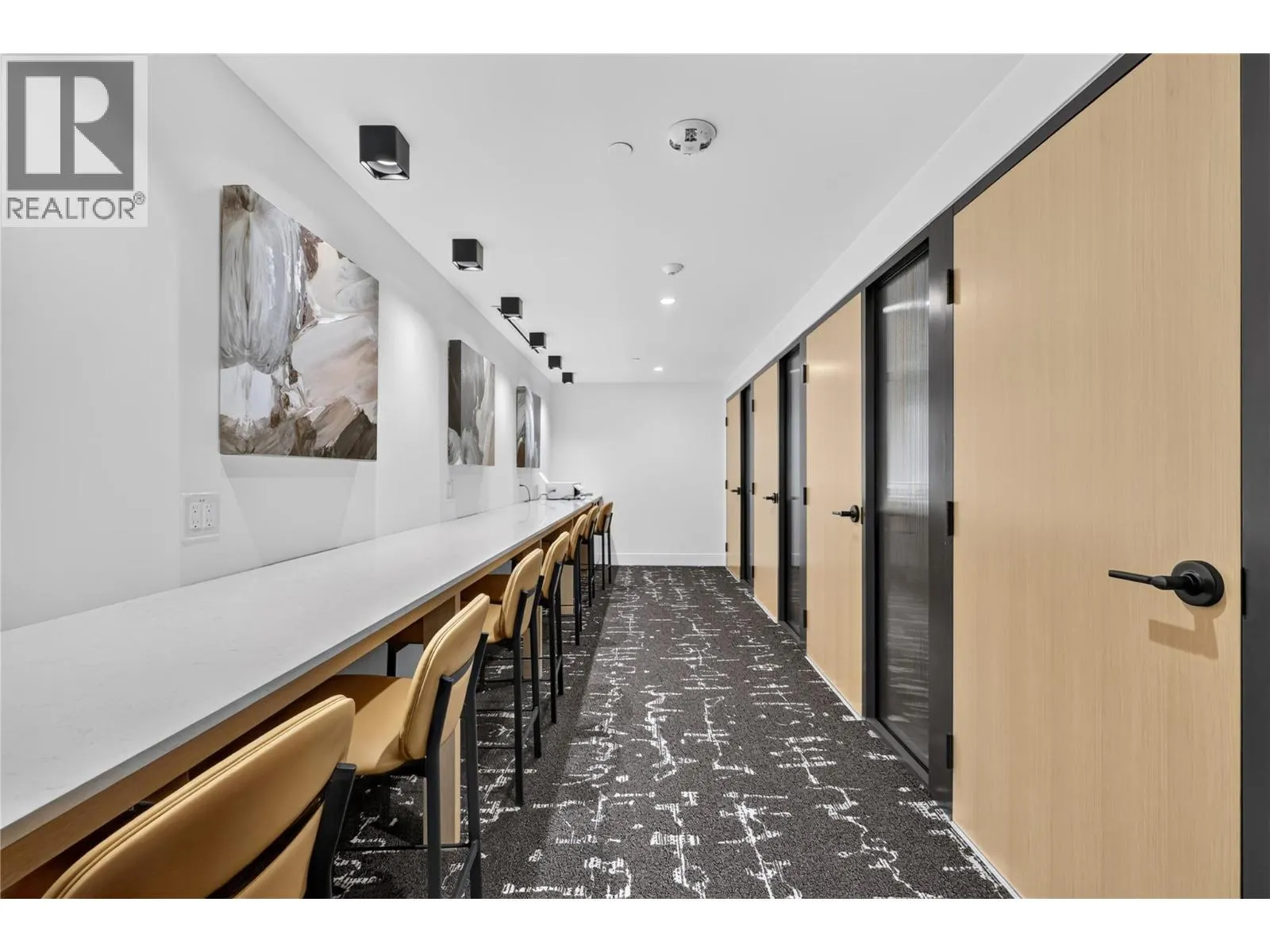 3300 Lakeshore Road Unit# 1303